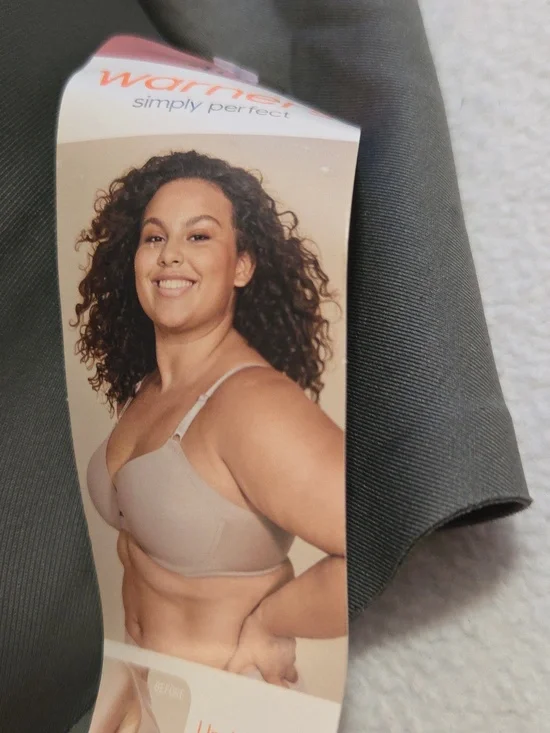 NWT WARNERS BRA - Picture 2 of 5